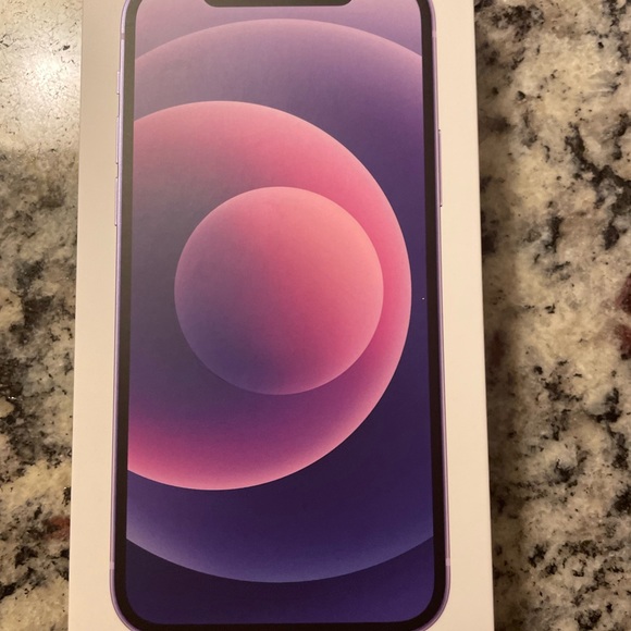 NOT IPHONES THEY ARE BOXS - Picture 5 of 6